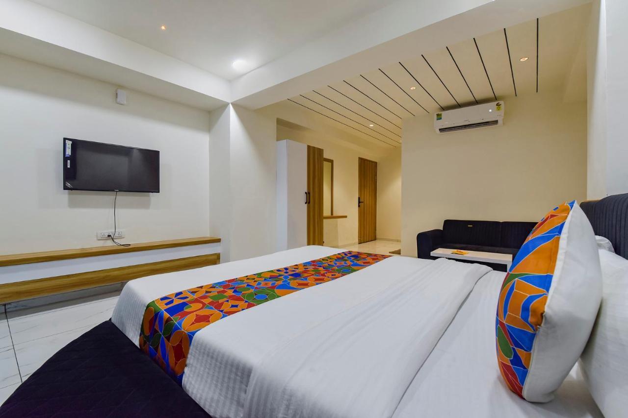 Fabhotel Bliss Ahmedabad Exterior foto